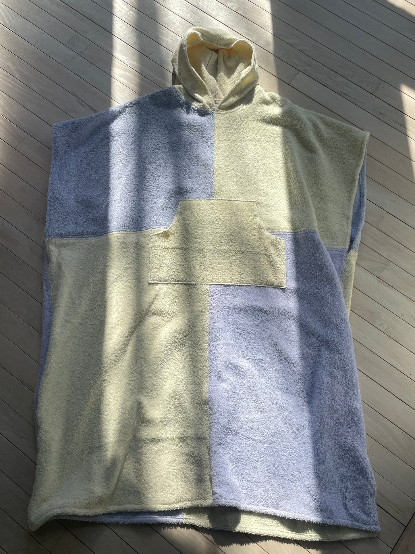 Towel poncho - Yellow/purple check