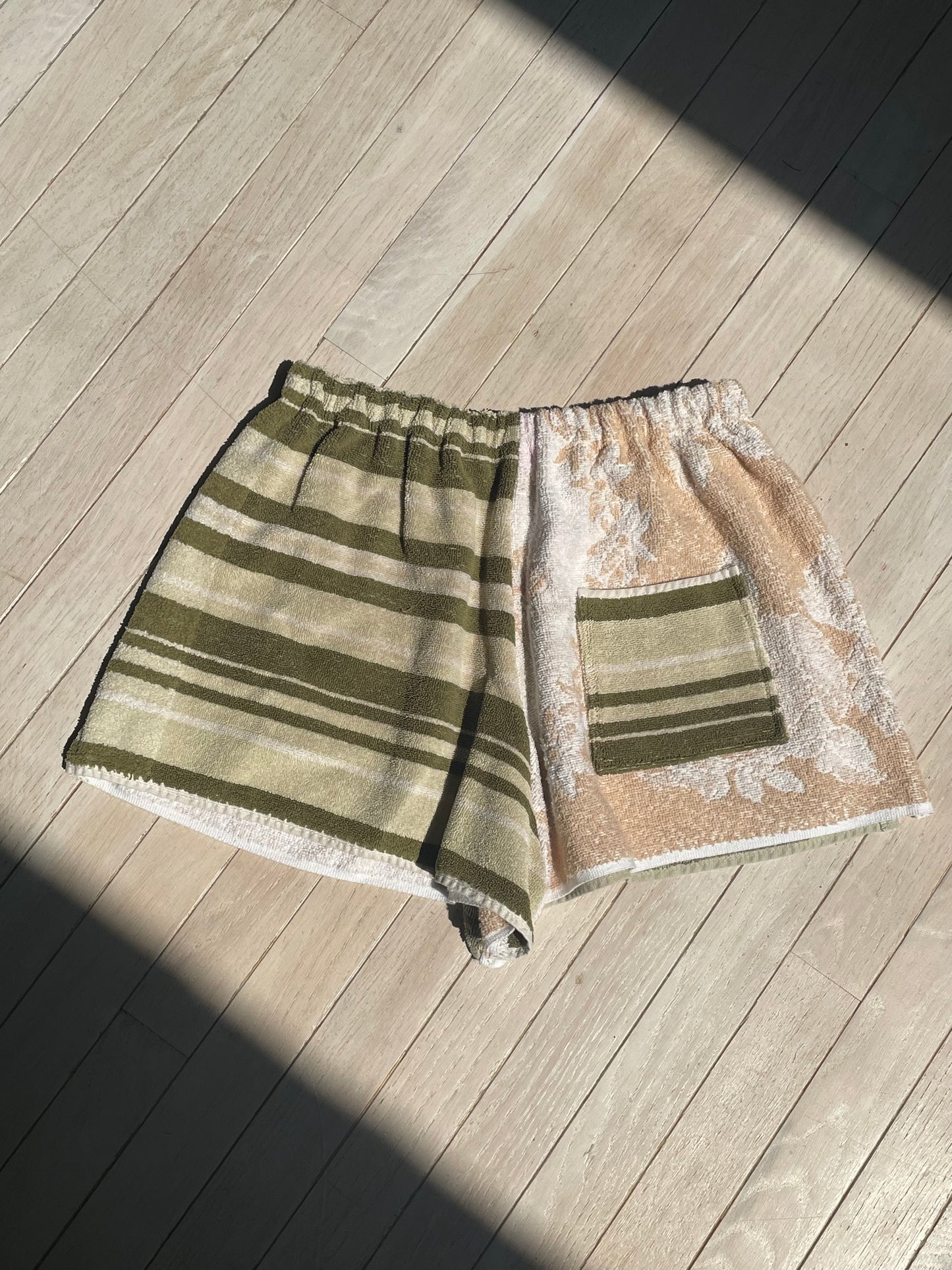 Towel short - Two tone