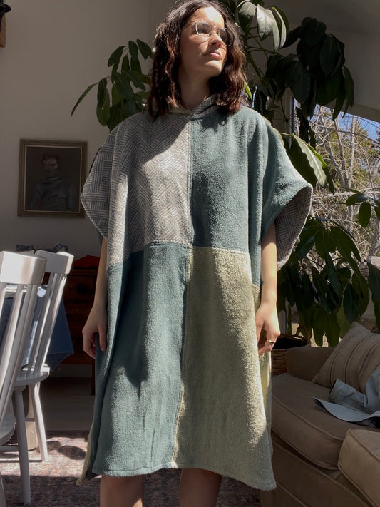 Towel poncho - Sage