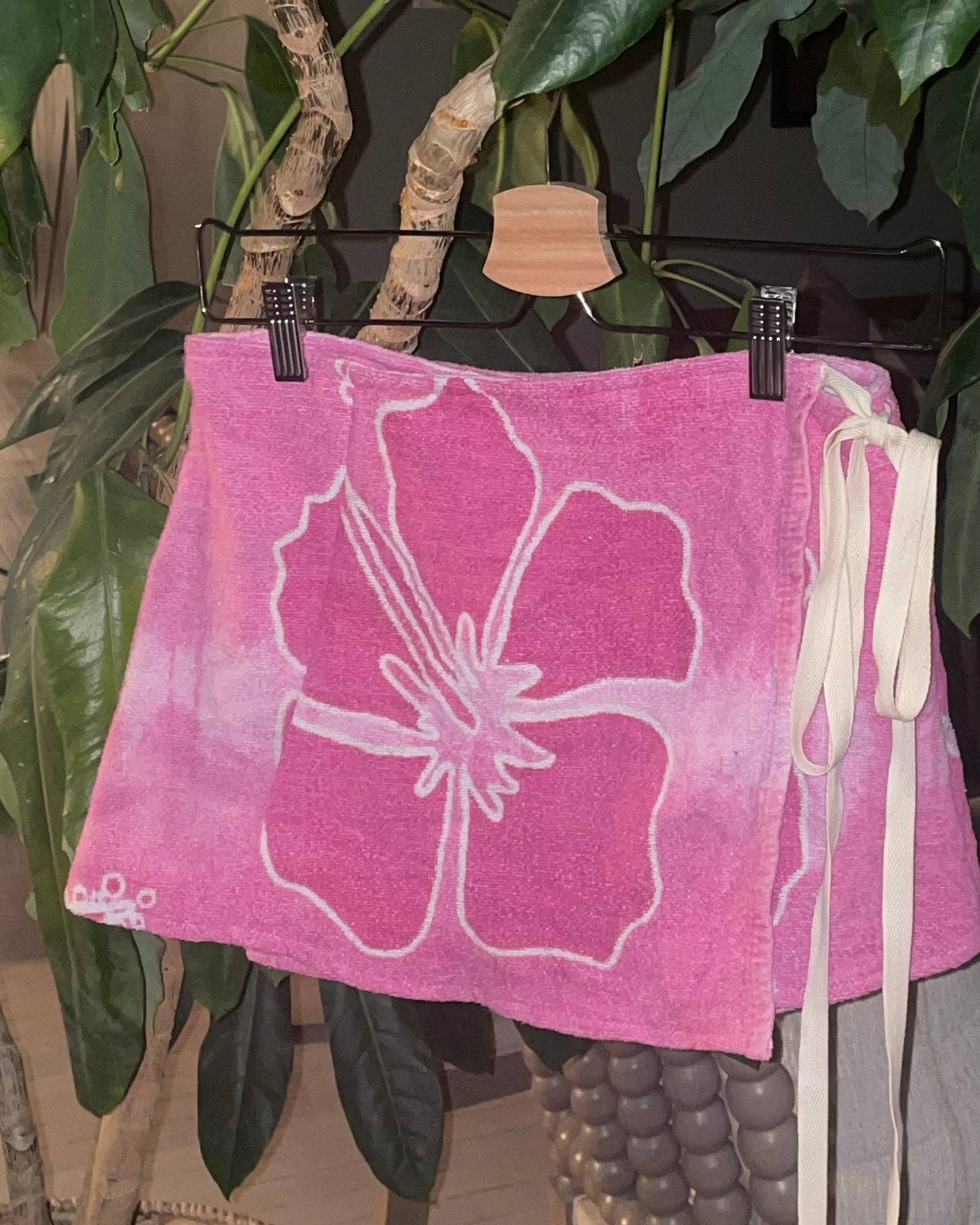 Towel skirt - Pink hibiscus