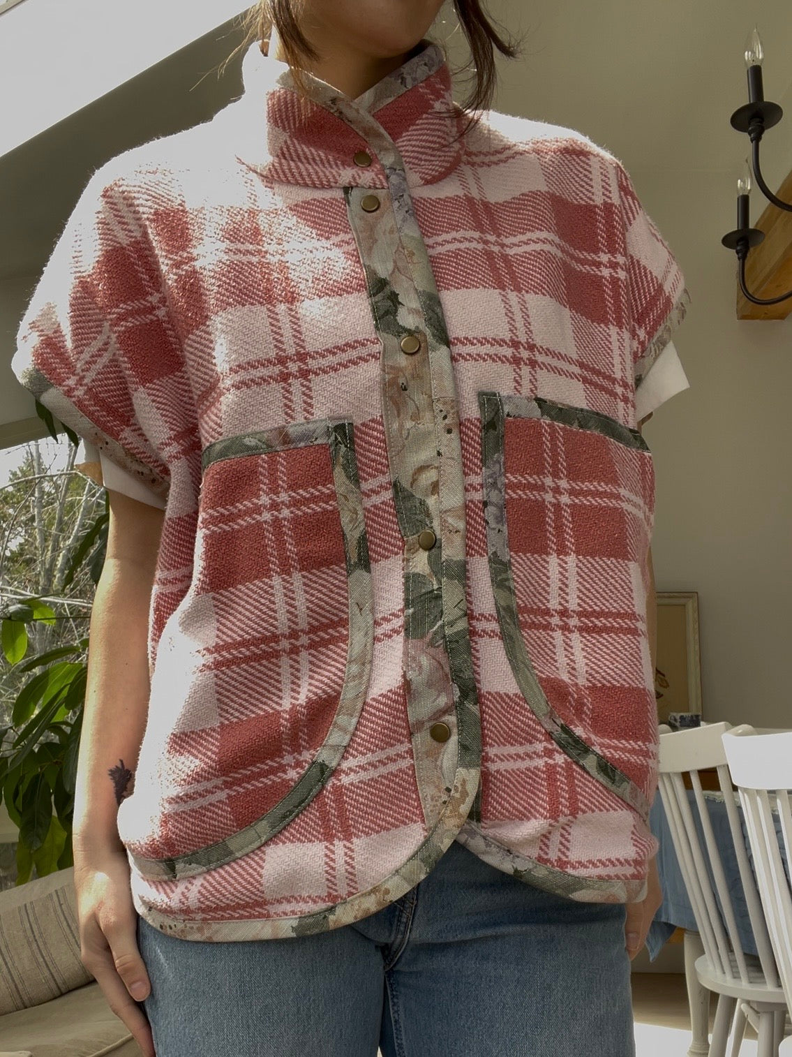 Blanket vest - Pink plaid