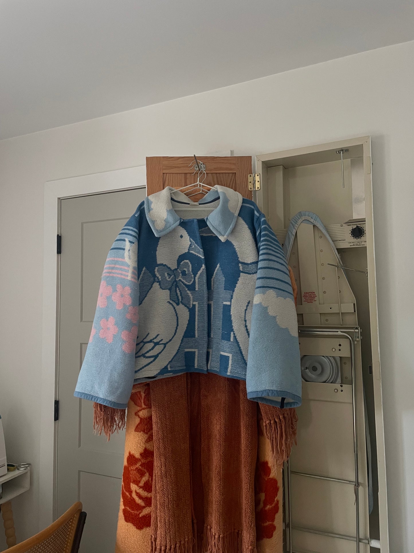 Blanket jacket - Blue Geese
