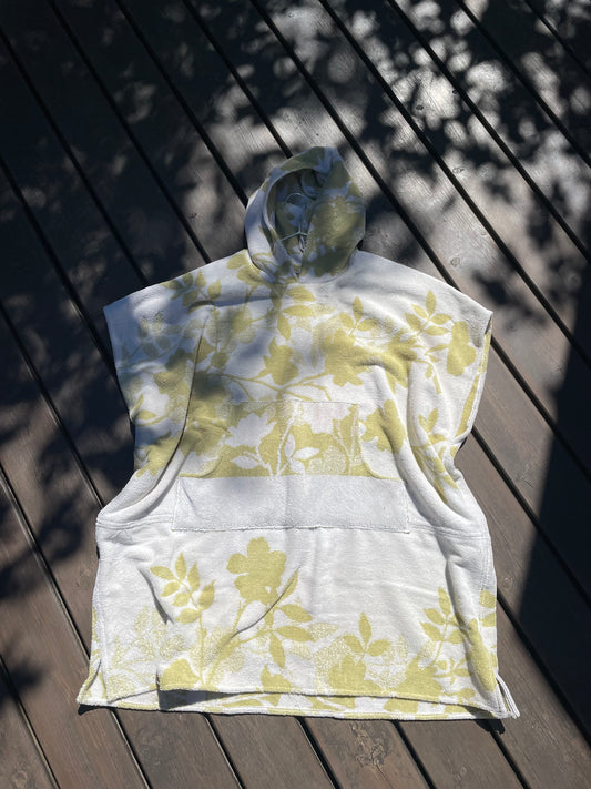 Towel poncho - green floral