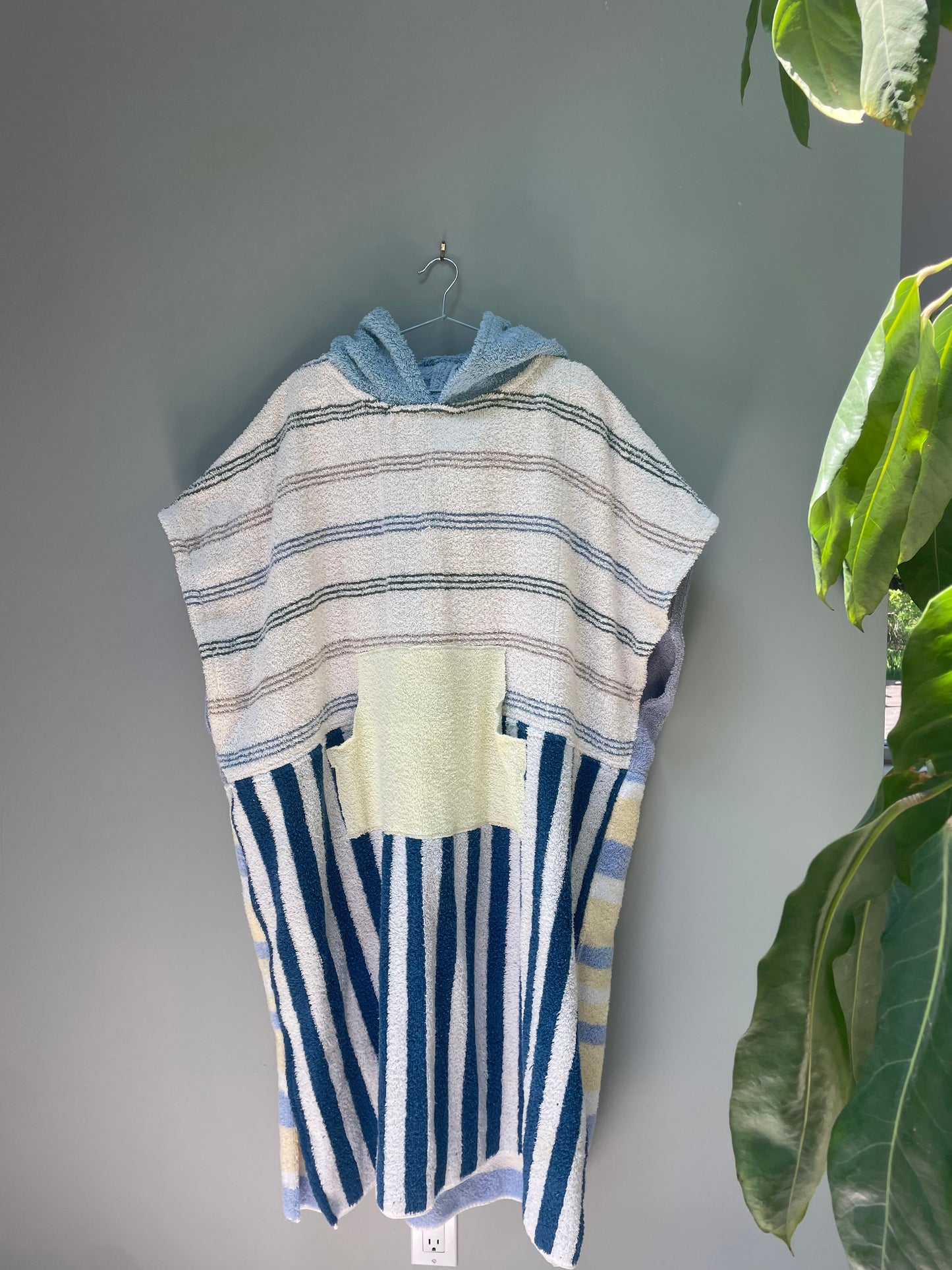 Towel poncho - blue stripes