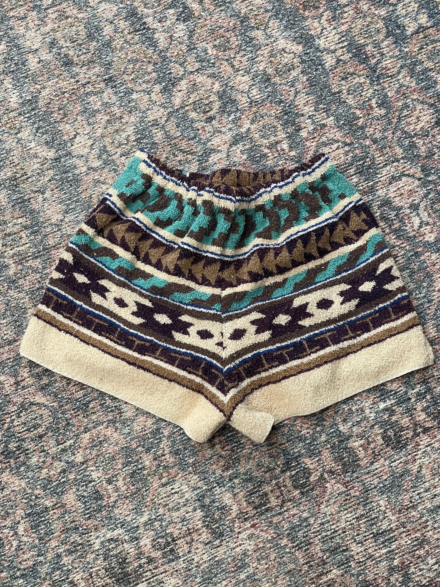 Towel short - Aztec