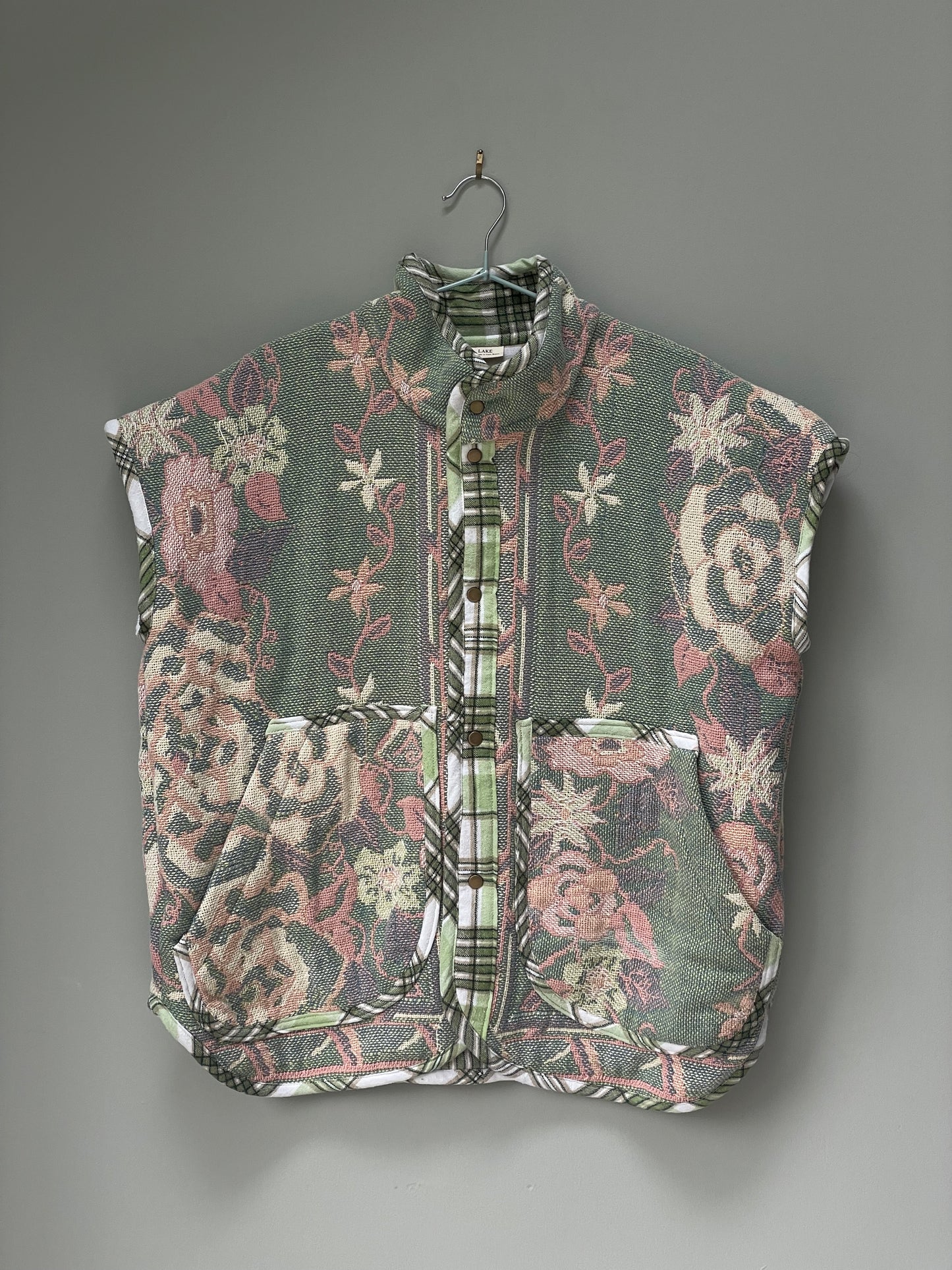 Blanket vest - water lilies