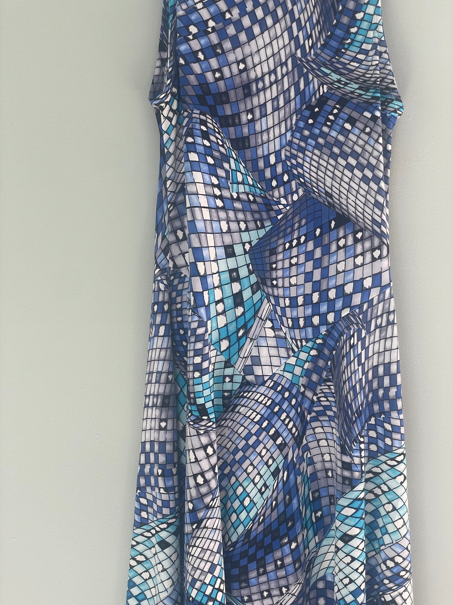 Groovy midi dress