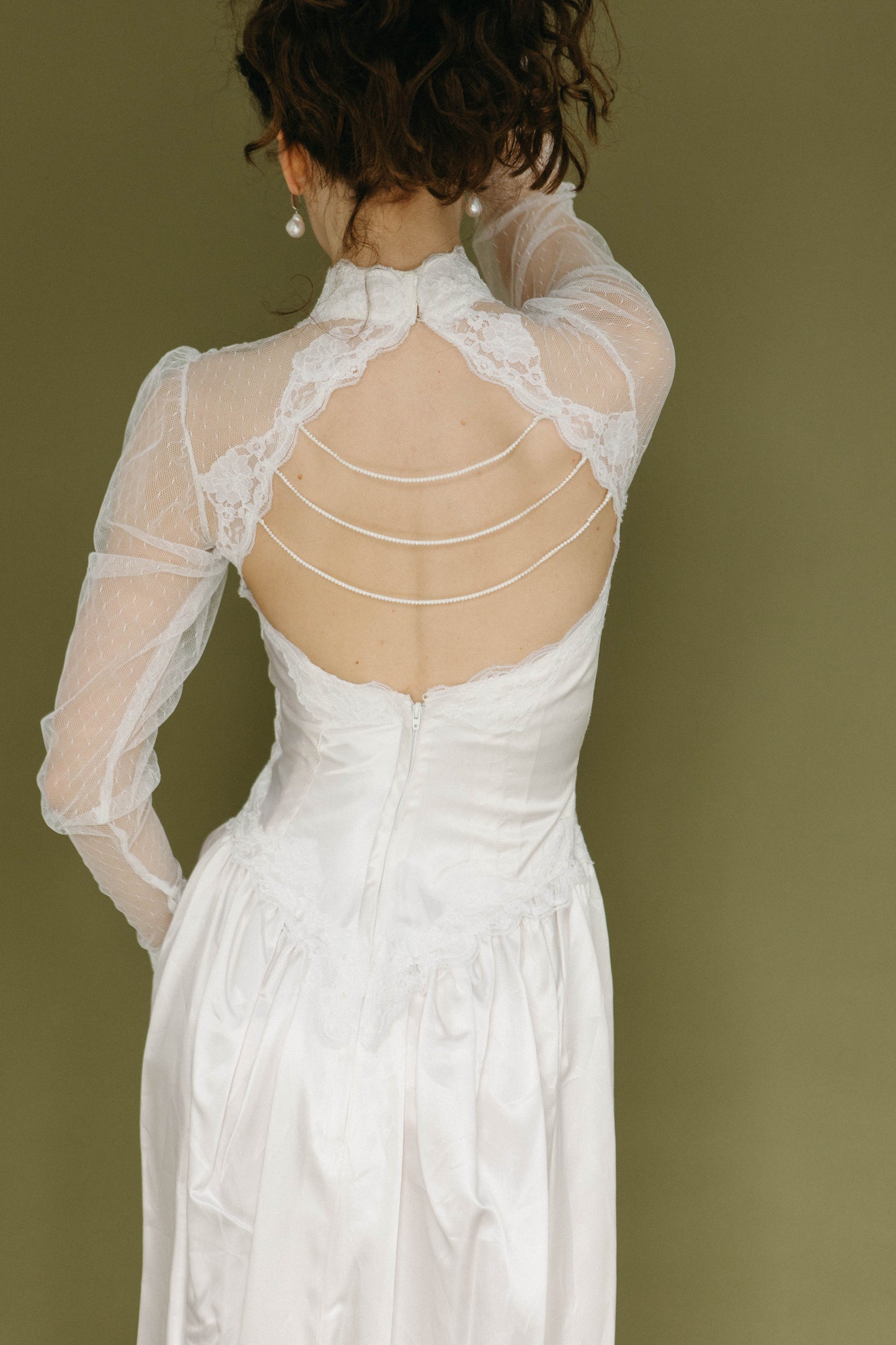 Vintage 80s basque waist long sleeve wedding gown